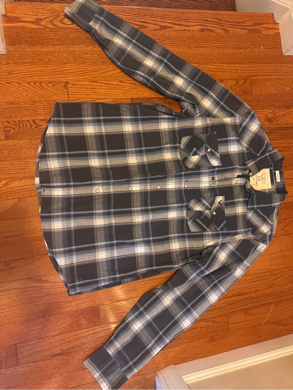 American Eagle Outfitters Navy and Light Blue Plaid Snap-Front Shirt